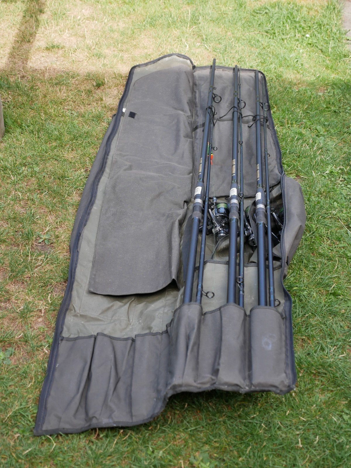 3x Black Phantom II Karperhengel 3.60m – Compleet met molen, Ophalen, Gebruikt, Complete set