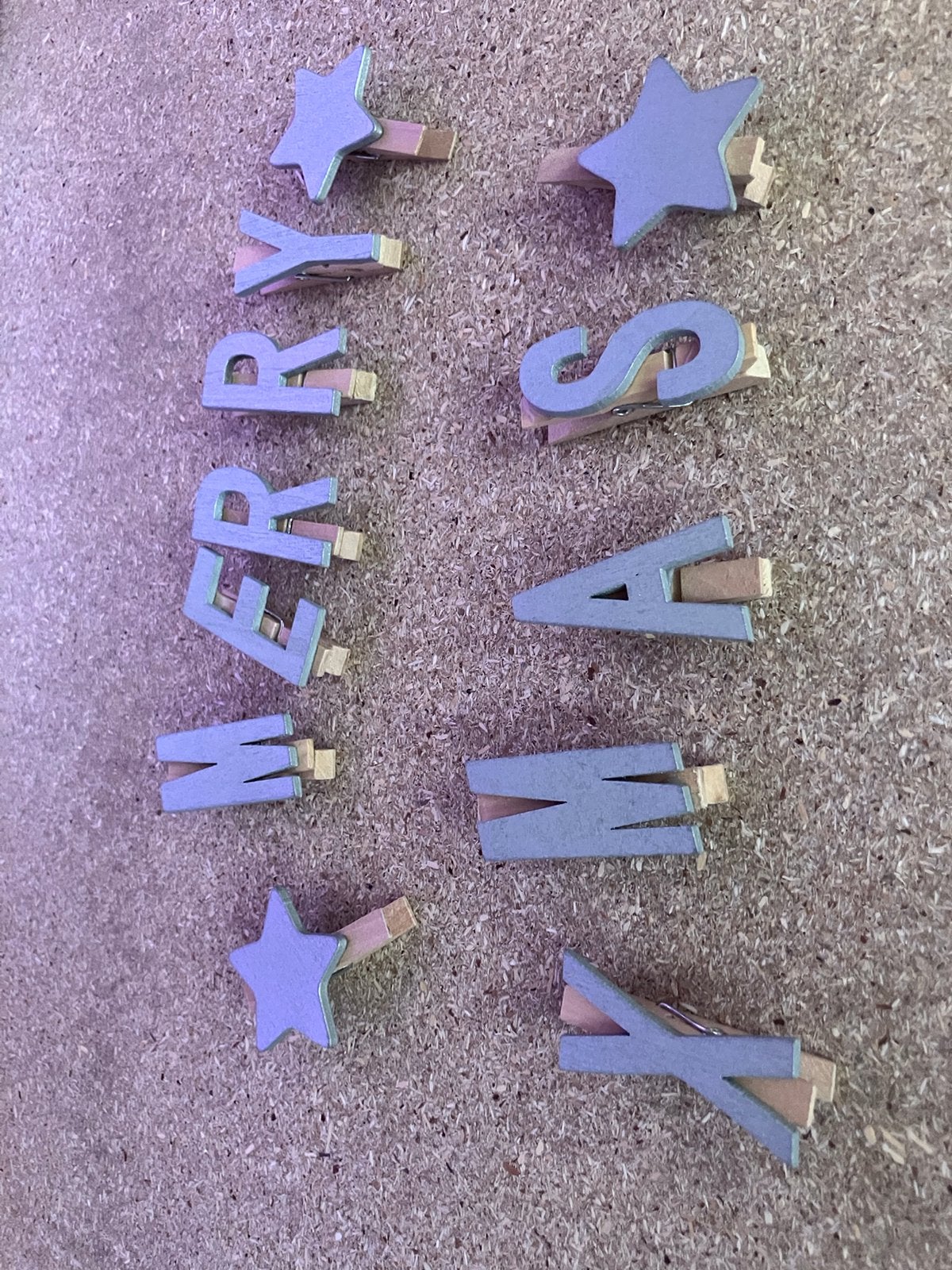 Z.g.a.n/houten knijpers kerst/zilverkleur decoratie, Diversen, Kerst, Ophalen of Verzenden, Zo goed als nieuw