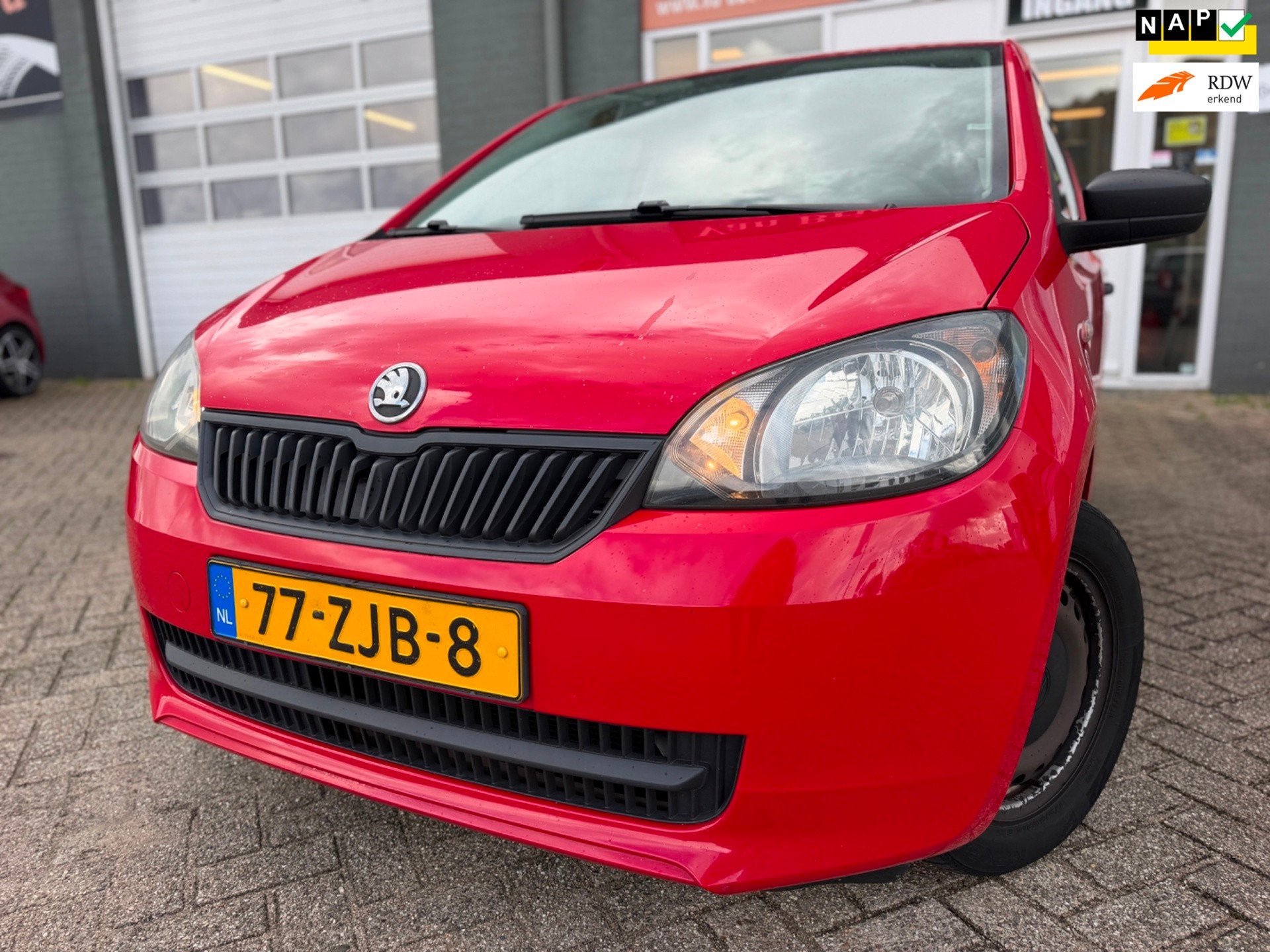 Skoda Citigo 1.0 Greentech Arctic 5 drs met airco, Voorwielaandrijving, Euro 5, Stof, Gebruikt