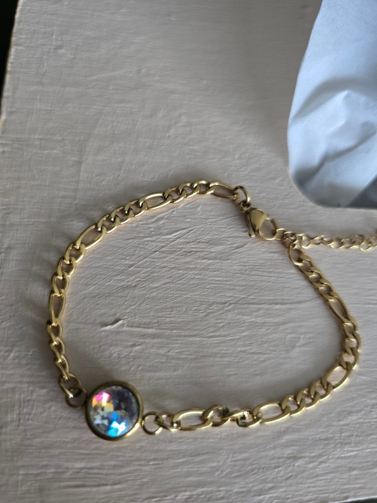 Goudkleurige RVS Armband met Bedel - Splinternieuw, Sieraden, Tassen en Uiterlijk, Armbanden, Verzenden