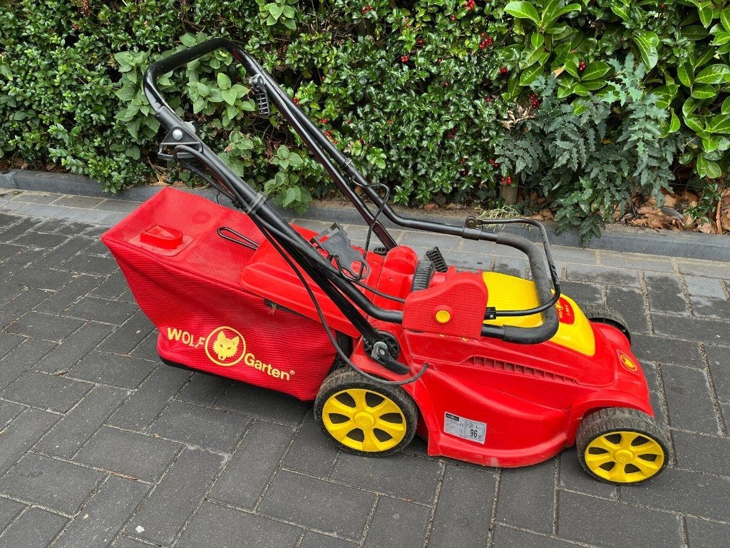 grasmaaier / maaimachine Wolf garten  z.g.a.n., Tuin en Terras, Grasmaaiers, Ophalen, Elektrische grasmaaier, Zo goed als nieuw