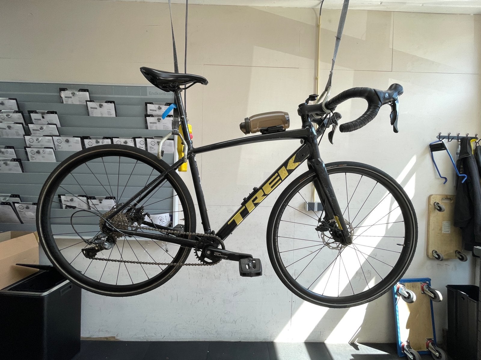 Trek Domane 2 | Black/Gold | RaceFiets GravelBike Maat 52/M, Fietsen en Brommers, Fietsen | Racefietsen, Minder dan 10 versnellingen