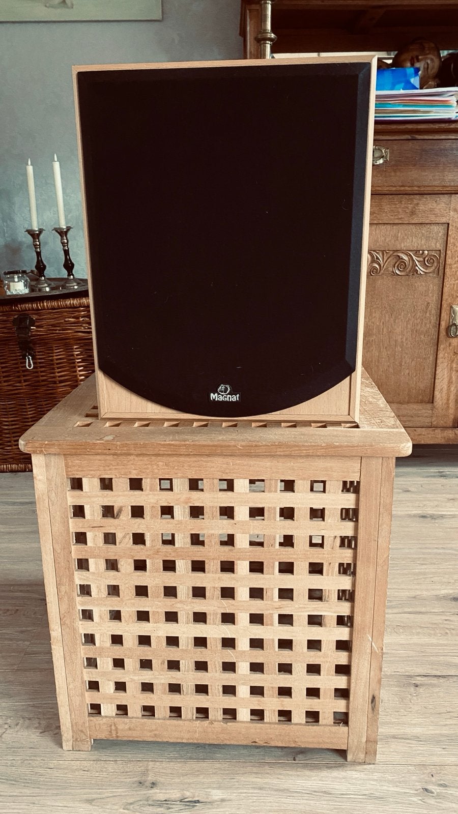 Magnat Active Subwoofer - Krachtige Bass voor Thuisbioscoop, Audio, Tv en Foto, Ophalen, Gebruikt, Subwoofer, Magnat