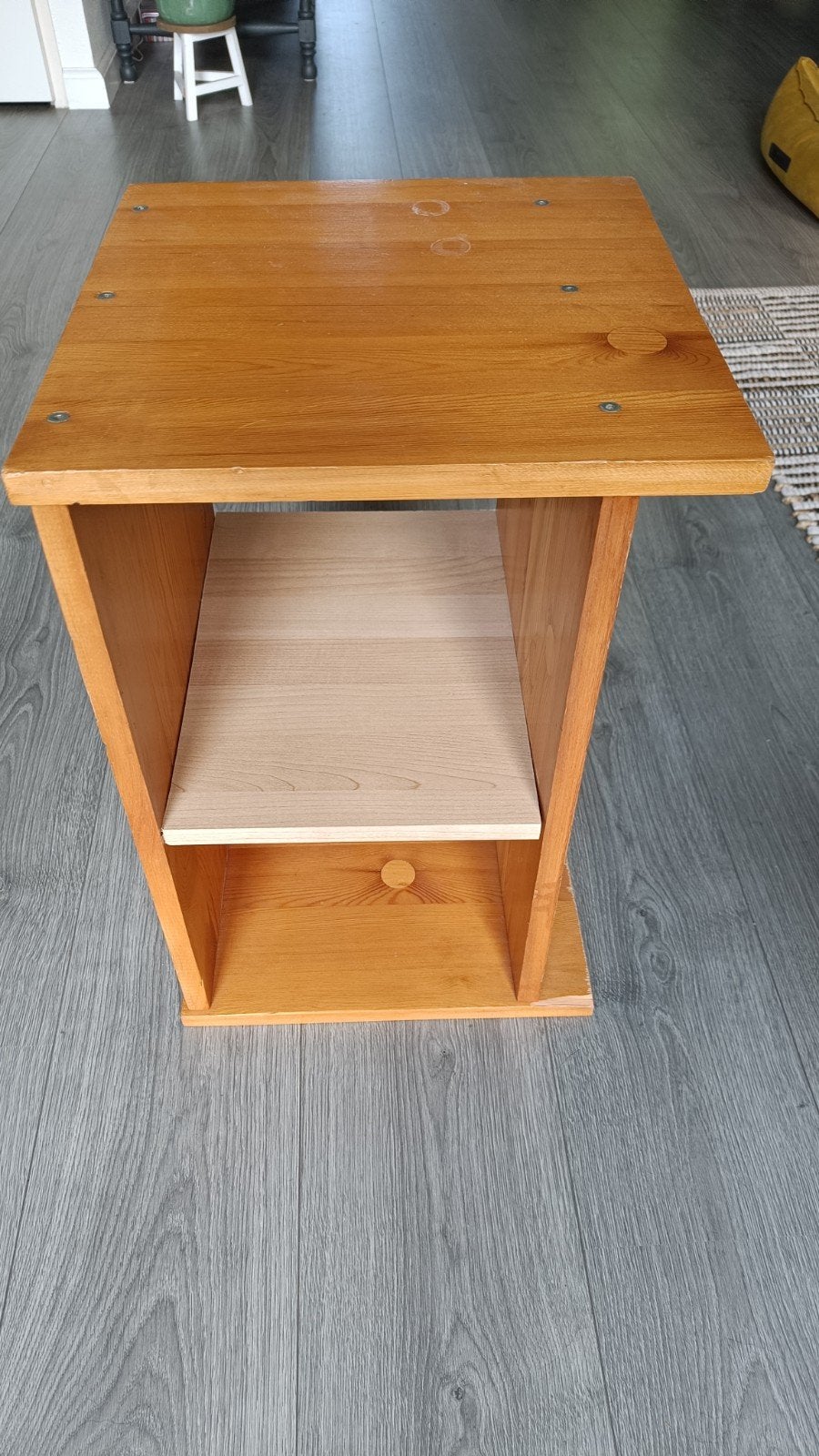 Bijzettafeltje of nachtkastje hout, Ophalen, Gebruikt, Minder dan 45 cm, Minder dan 55 cm