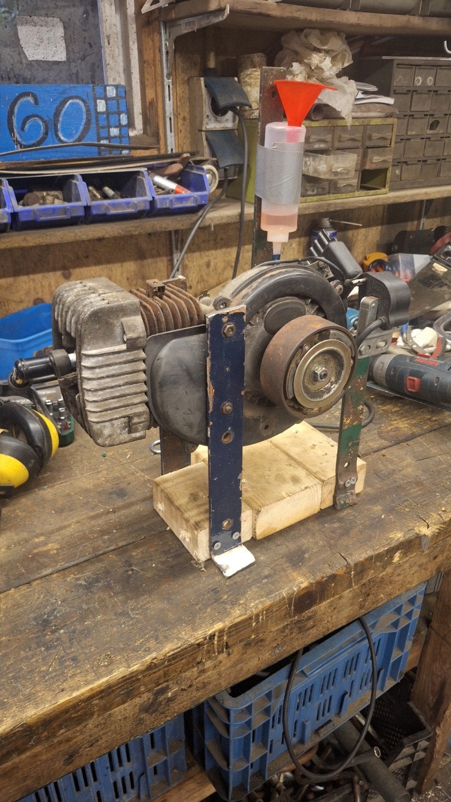 goed lopen vespa ciao blokje 50cc + motor stand, Fietsen en Brommers, Ophalen of Verzenden, Blok