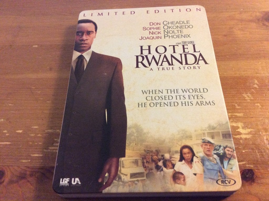 Hotel Rwanda, a true story. dvd, steelbook limited edition, Vanaf 16 jaar, Ophalen of Verzenden, Gebruikt, Waargebeurd drama