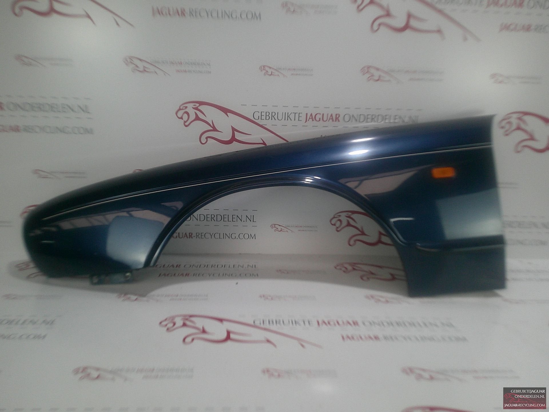 Spatbord links blauw kleur Jaguar XJ X300 / X308 AXX15167, Gebruikt, -, Links, Ophalen of Verzenden