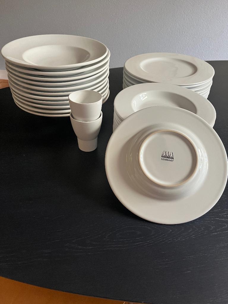 ASA servies wit, Ophalen, Keramiek, Zo goed als nieuw, Bord(en)