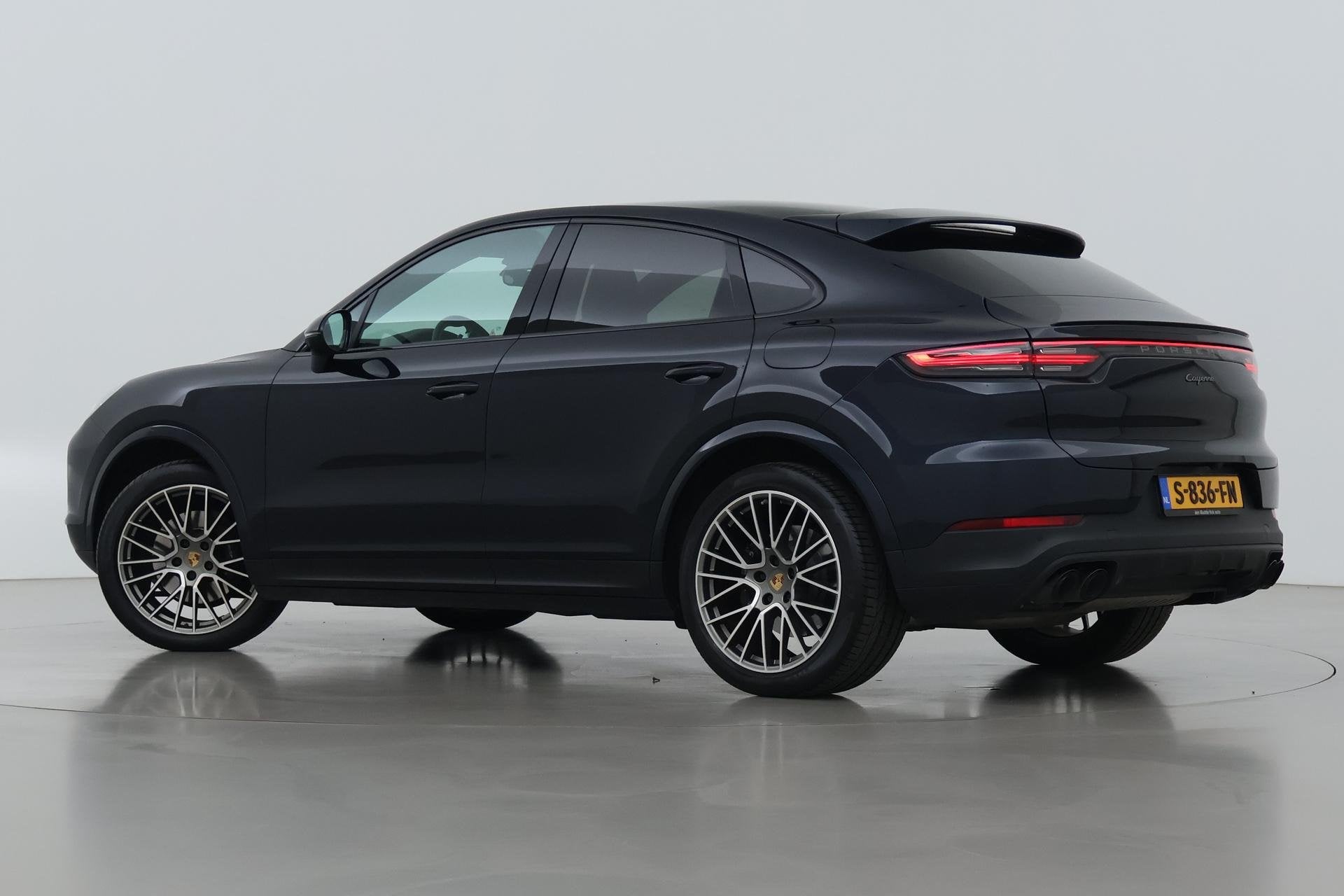 Porsche Cayenne Coupé 3.0 E-Hybrid Platinum Edition | Lucht, Auto's, Automaat, Cayenne, 14 kWh, Gebruikt