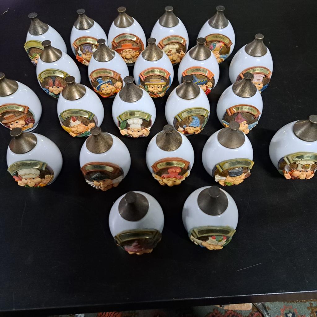 Set van 22 Kruidenpotjes met laven - Laaf efteling, Verzamelen, Efteling, Zo goed als nieuw, Beeldje of Poppetje, Ophalen of Verzenden