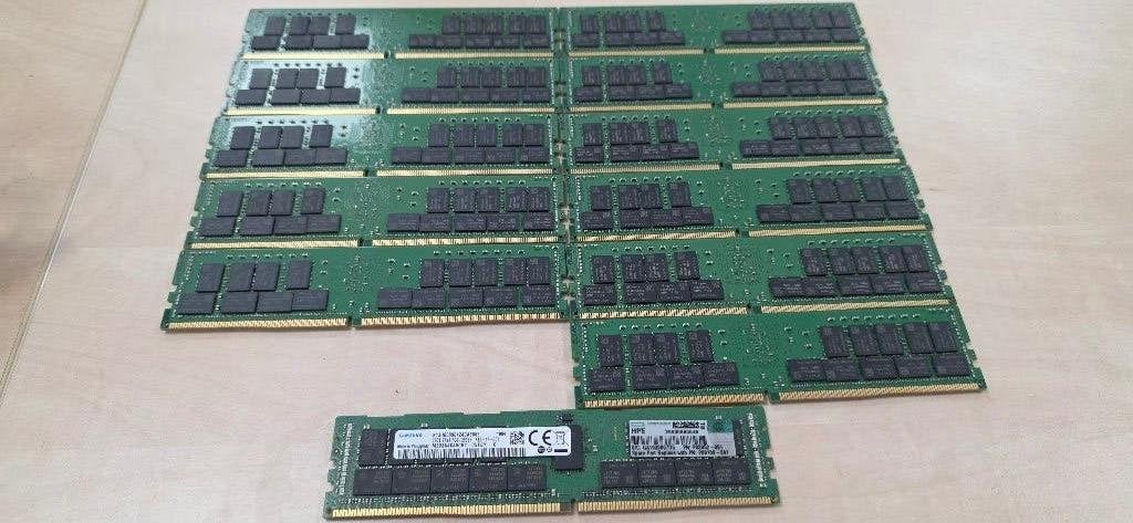 Foto 3 van nog 16 stuks.... 32GB DDR4 2933 ECC RDIMM