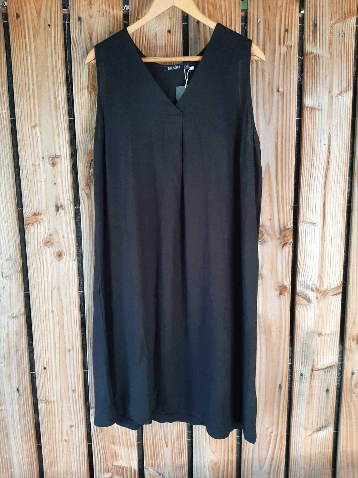 Blue Seven zwarte 40% linnen jurk, mt. 42/44- Nw., Zwart, Maat 42/44 (L), Nieuw, Ophalen of Verzenden