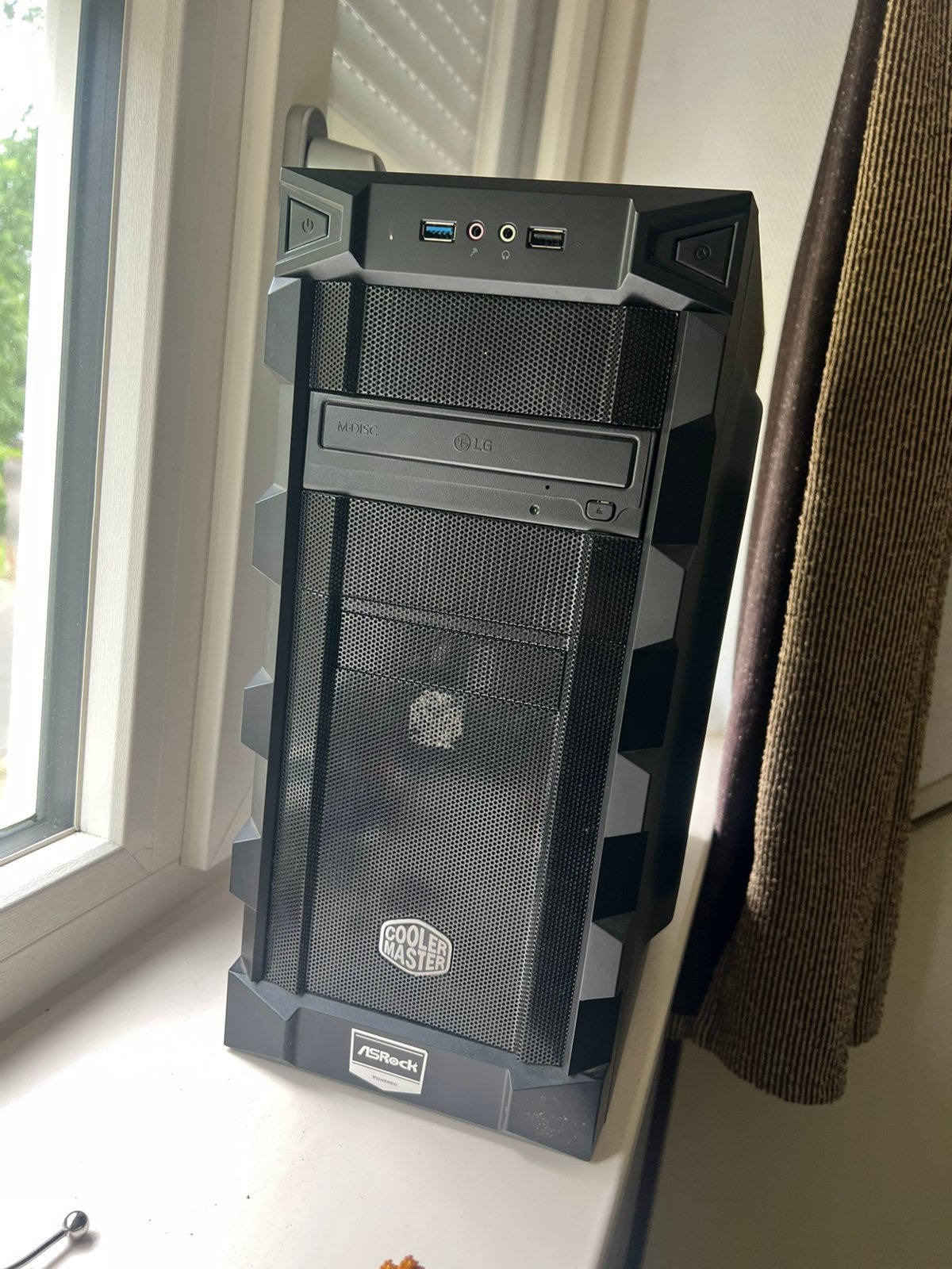 Beginners gaming PC, Gebruikt, Ophalen of Verzenden, Gaming, SSD