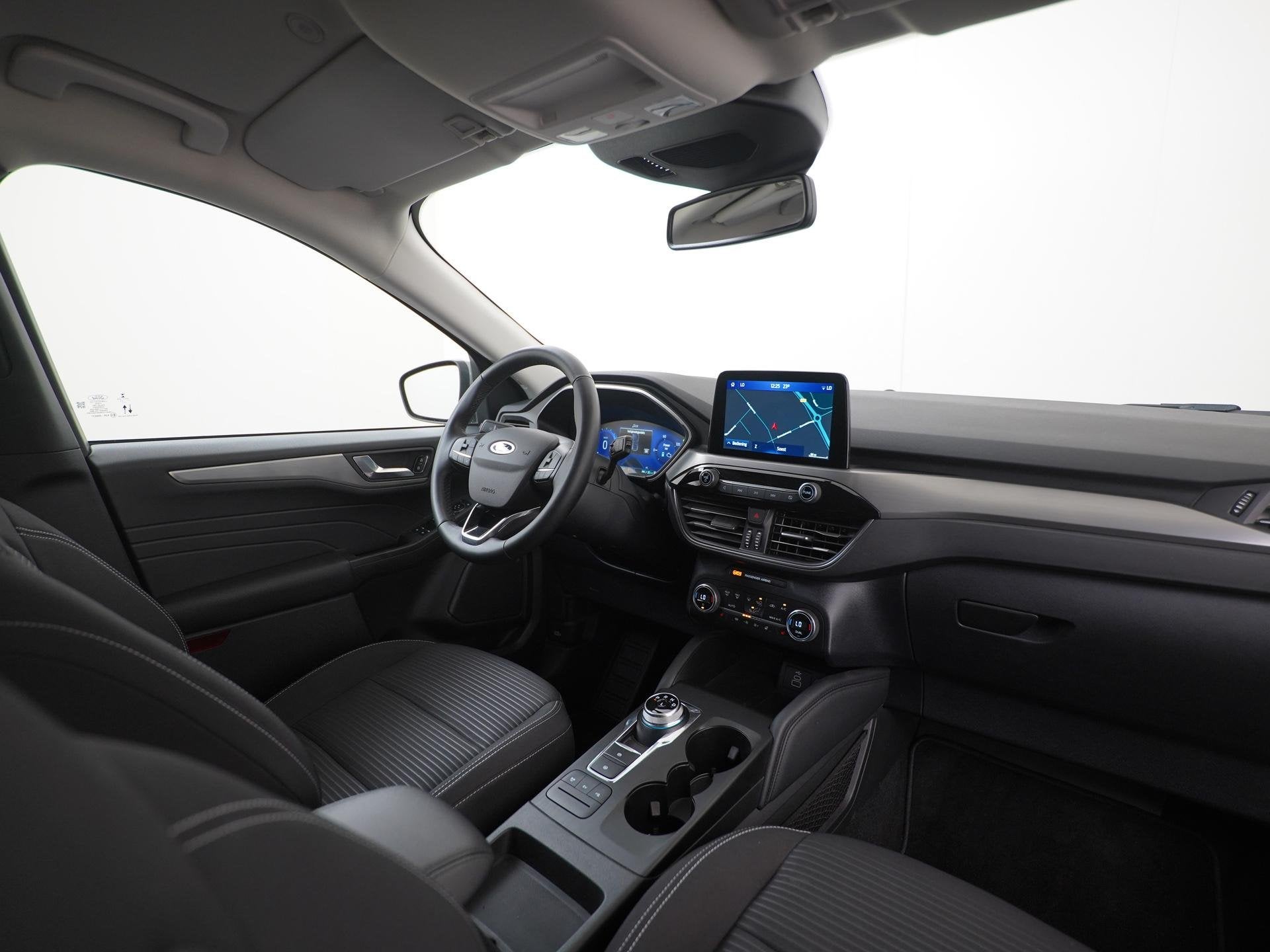 Ford Kuga 2.5 PHEV Titanium | Trekhaak | Stuurverwarming | Z, Auto's, Gebruikt, Euro 6, 4 cilinders, Plug-in hybride