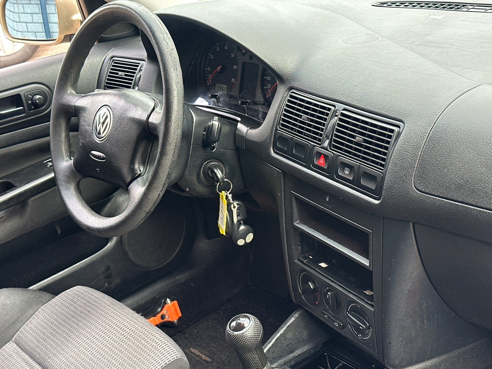 Volkswagen Golf 1.6-16V Trendline Airco - Nieuw apk - LMV -, Voorwielaandrijving, Gebruikt, 1064 kg, Handgeschakeld