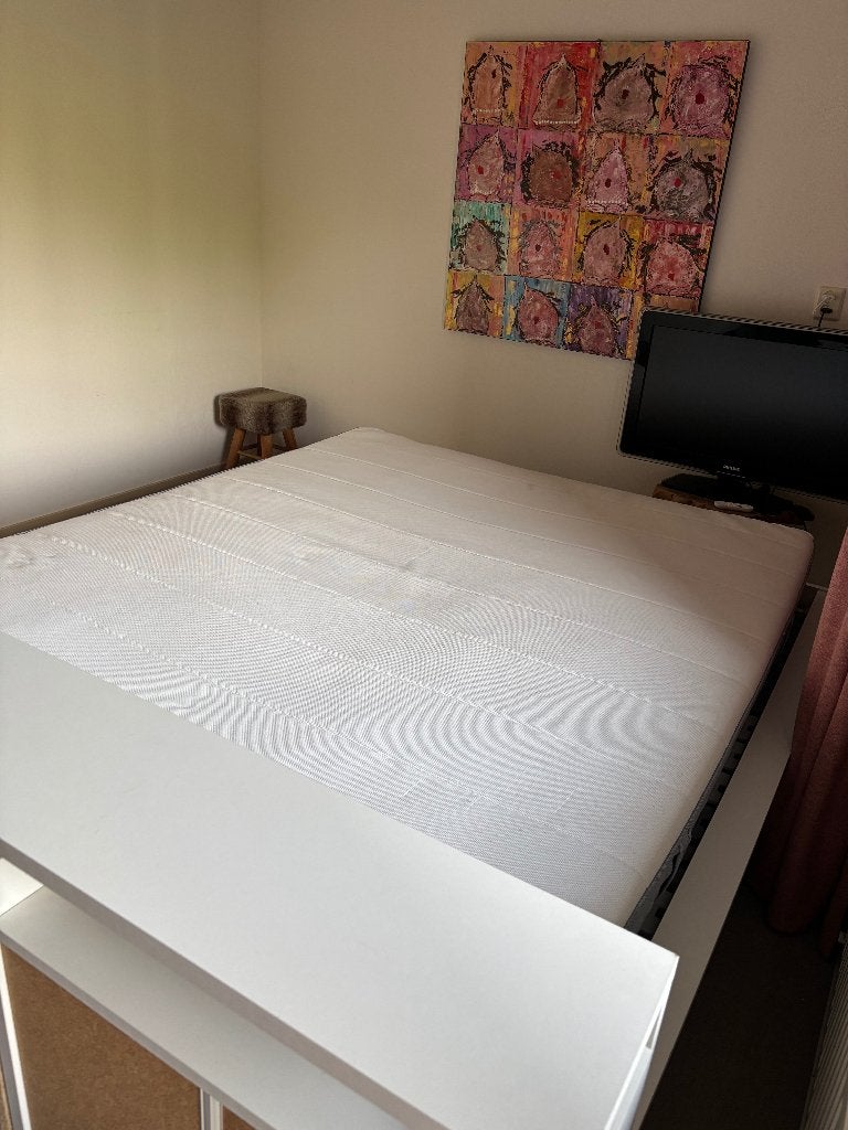 2-persoons bed, wit, hout en met nachtkastjes, Huis en Inrichting, Slaapkamer | Bedden, Ophalen, Gebruikt, Tijdloos, past in elk interieur