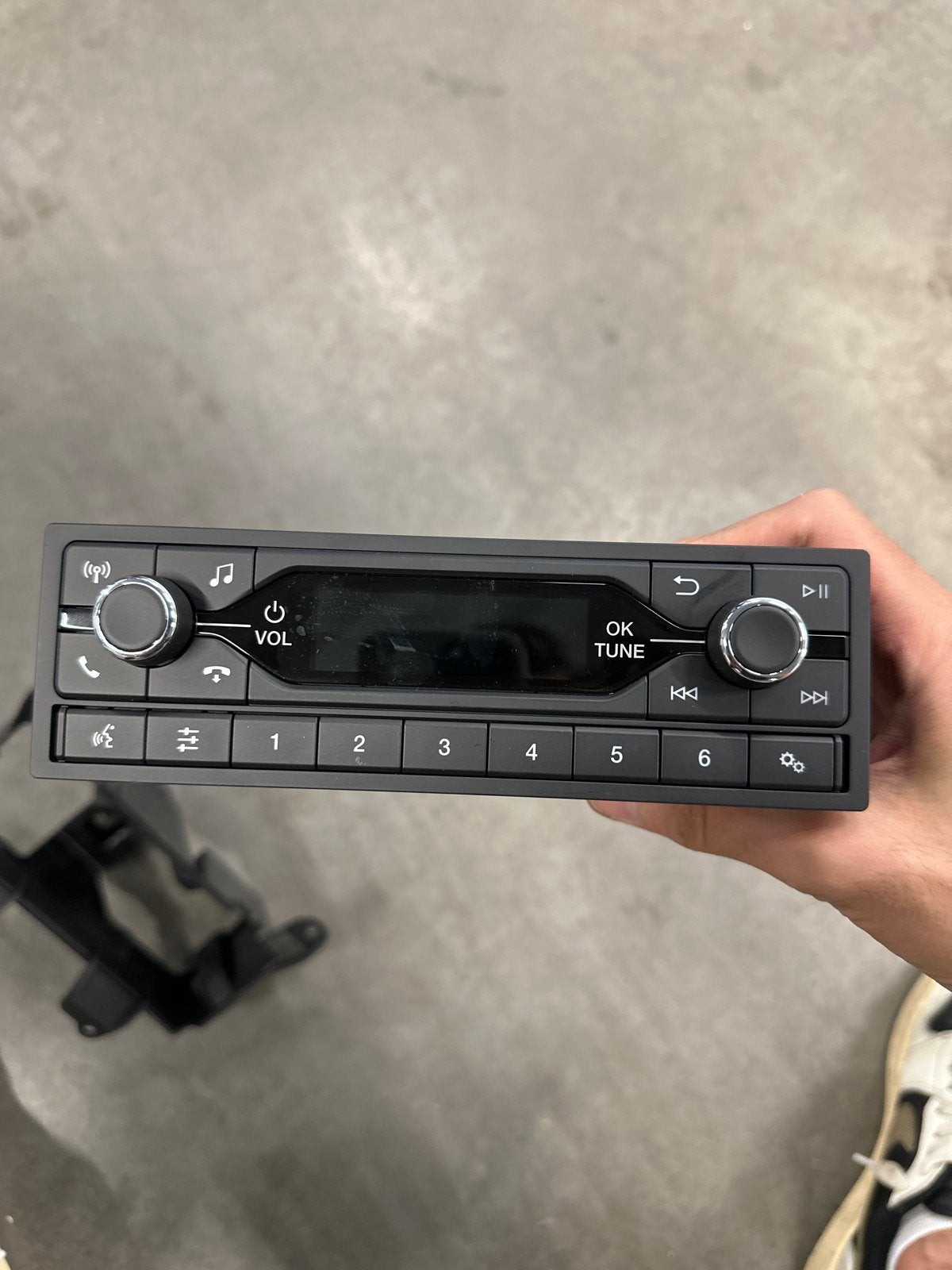 Autoradio CQRJ39e3aec - Model t15114va, Ophalen of Verzenden, Gebruikt