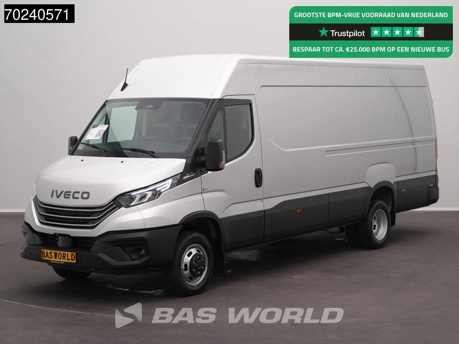 Iveco Daily 35C18 BPM VRIJ! 3.0L Automaat L3H2 180PK Dubbell, Auto's, Bestelauto's, Automaat, Stof, Euro 6, 4 cilinders