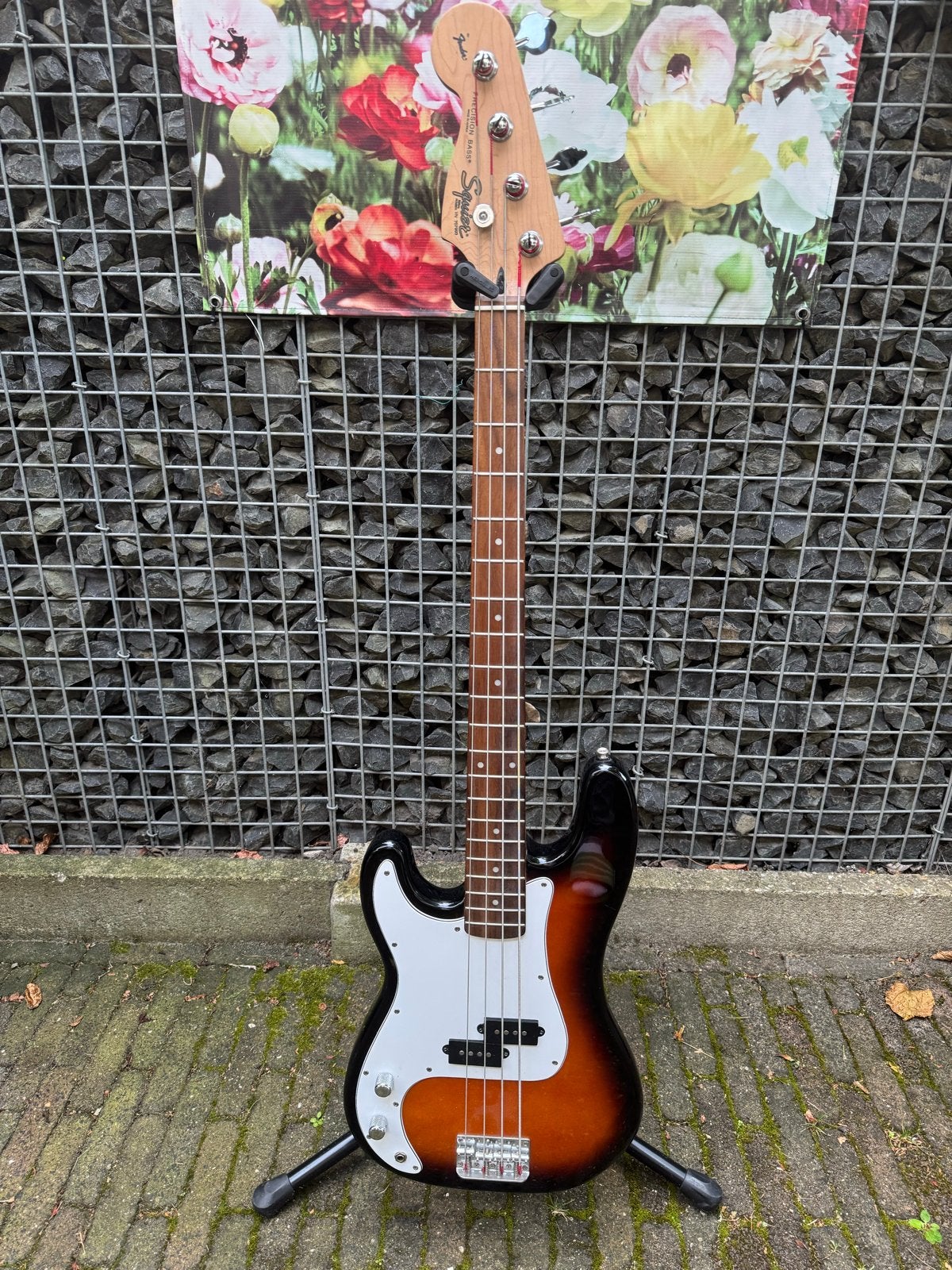 Linkshandige Squier Precision Bass met originele koffer, Muziek en Instrumenten, Ophalen, Gebruikt, Elektrisch