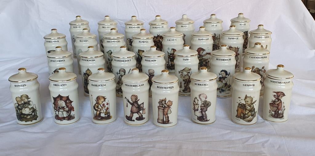 Kruiden potjes M.J.Hummel, Ophalen, Zo goed als nieuw, Porselein, Kop en/of schotel