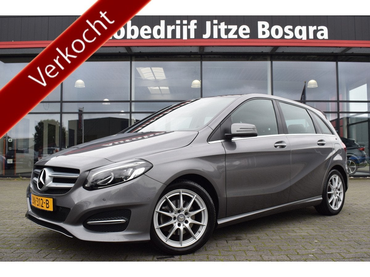 Mercedes-Benz B-Klasse 180 Automaat Prestige LED | Half Lede, 1325 kg, Gebruikt, Met garantie (alle), Leder en Stof