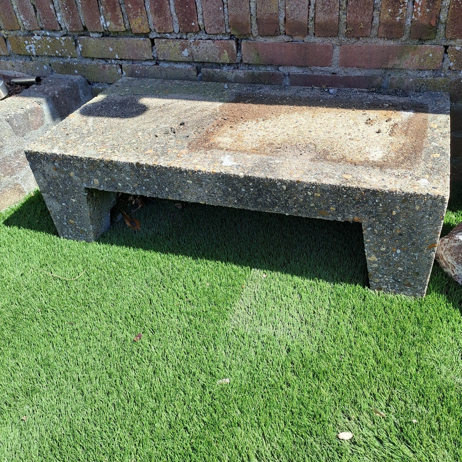 GRATIS !! Betonnen bankje, Ophalen of Verzenden