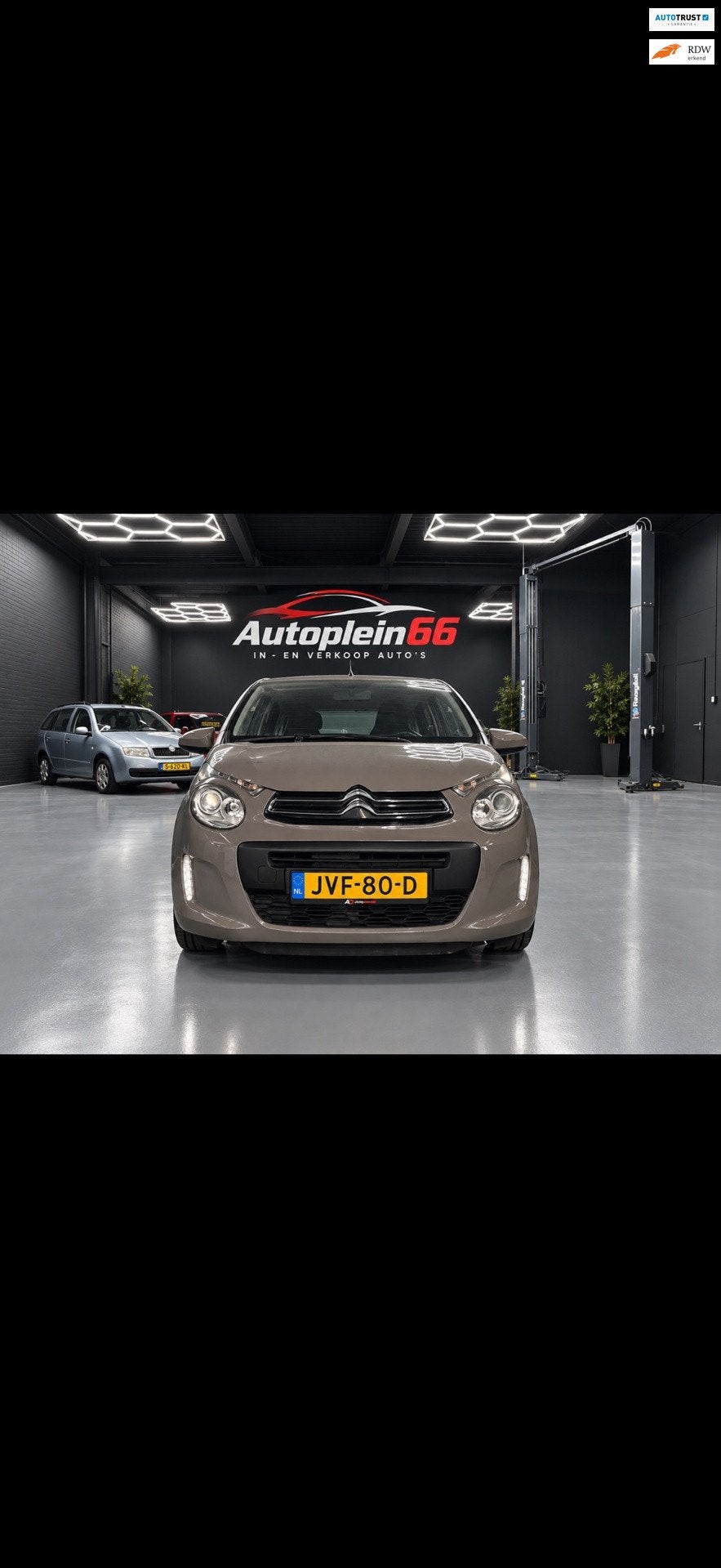 Citroen C1 1.0 VTi Shine, Auto's, Euro 5, Gebruikt, Bruin, 4 stoelen