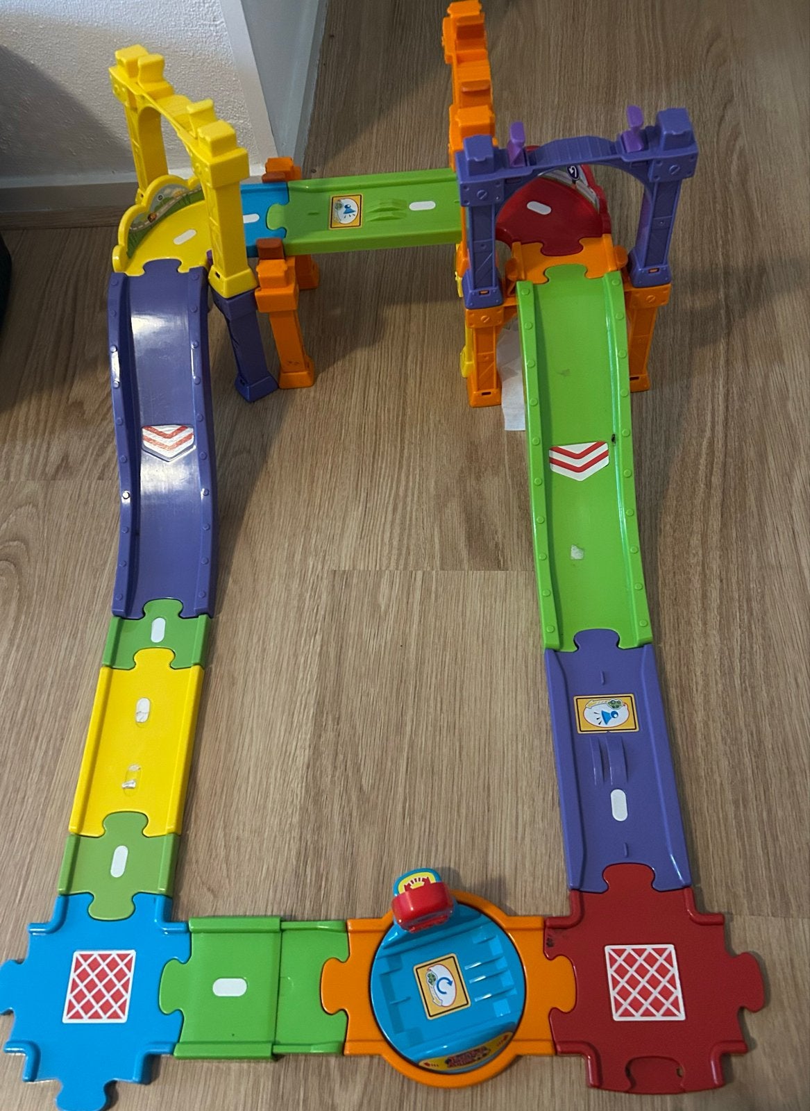 VTech Toet Toet Auto's Racebaan - Zo goed als nieuw, Overige merken, Racebaan, Zelf te bouwen, Ophalen of Verzenden