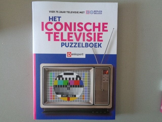 Het iconische televisie puzzelboek - Denksport, Boeken, Nieuw, Ophalen of Verzenden, Denksport, Overige onderwerpen
