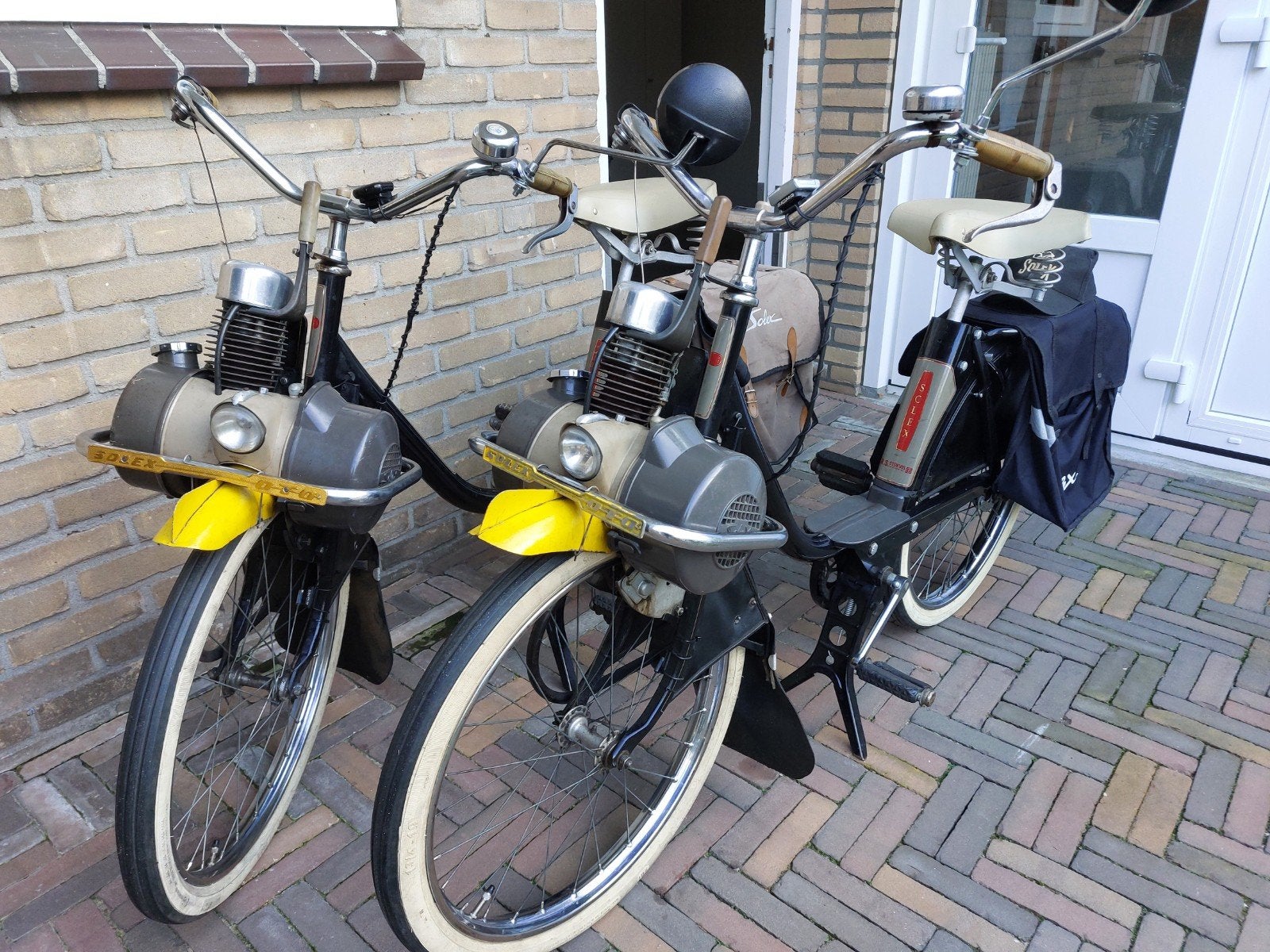 Twee Solex Oto bromfietsen - Klassieke modellen, Ophalen, Gebruikt, Oto, Maximaal 25 km/u