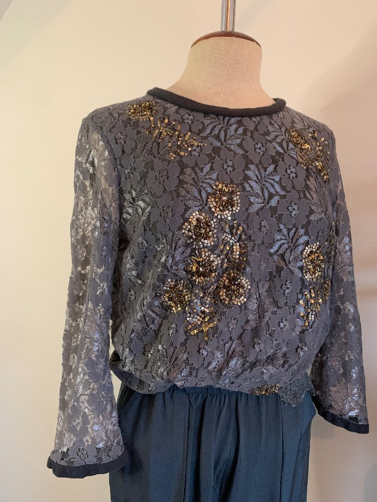 Twin Set Twinset Sweater/trui applicatie grijs goud M/38, Kleding | Dames, Maat 38/40 (M), Twinset, Verzenden, Zo goed als nieuw