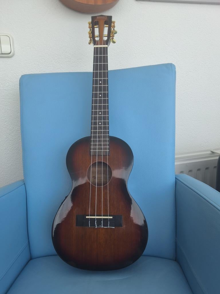Mahalo tenor MJ3VT3ts Ukelele - Zo goed als nieuw, Muziek en Instrumenten, Snaarinstrumenten | Gitaren | Akoestisch, Ophalen, Zo goed als nieuw