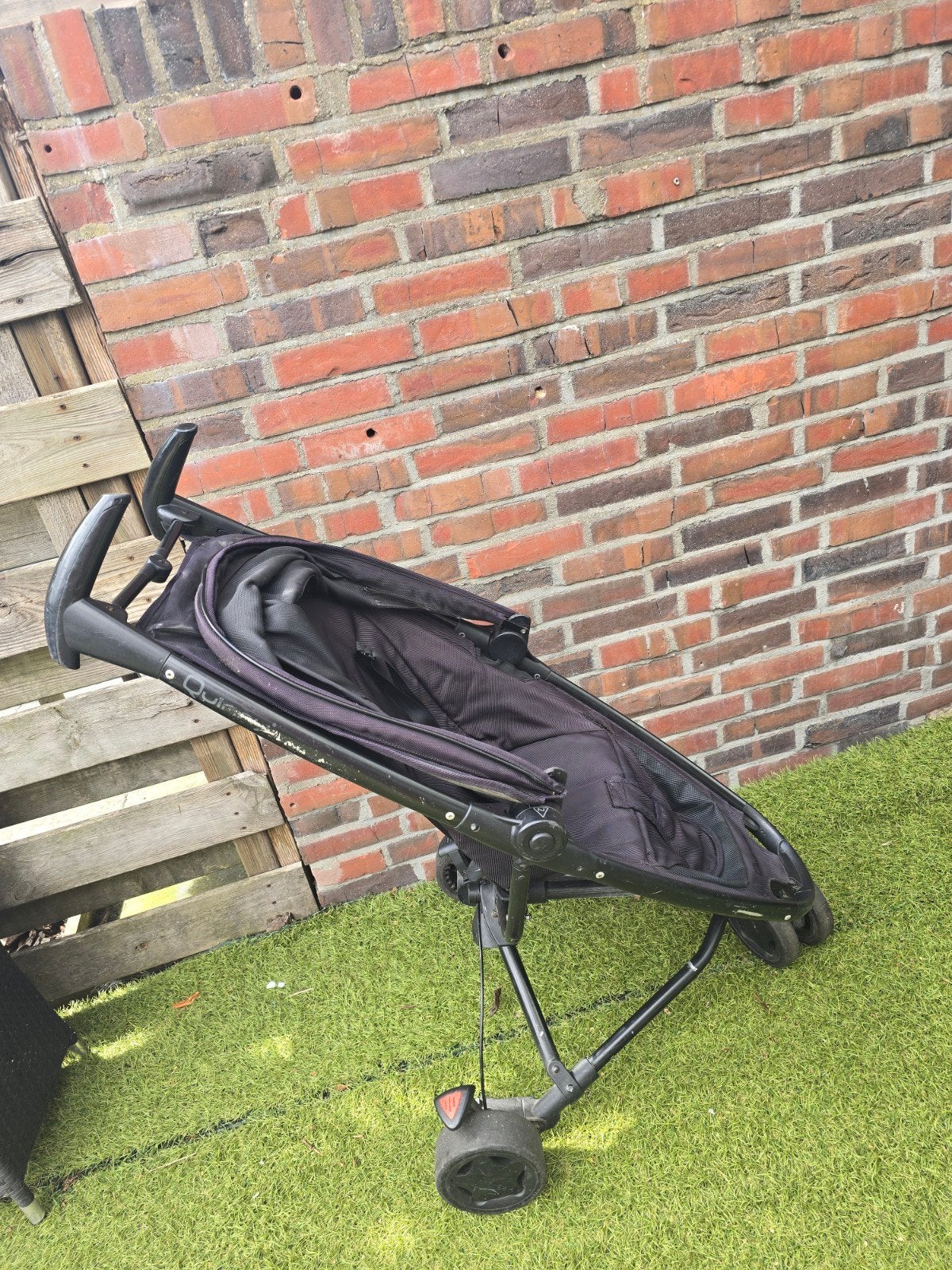 Quinny Zapp  buggy - Zwart, Kinderen en Baby's, Kinderwagens en Combinaties, Ophalen of Verzenden, Gebruikt, Kinderwagen, Quinny