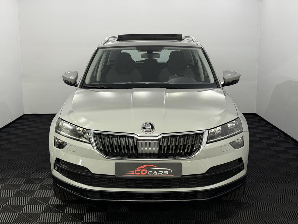 Skoda Karoq 1.0 TSI Business Edition Panoramadak, Camera, Na, Voorwielaandrijving, Stof, Gebruikt, Euro 6