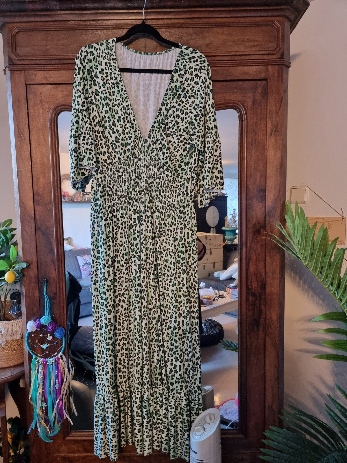 limegroene jurk mt48 met tijgerprint, Kleding | Dames, Jurken, Ophalen of Verzenden