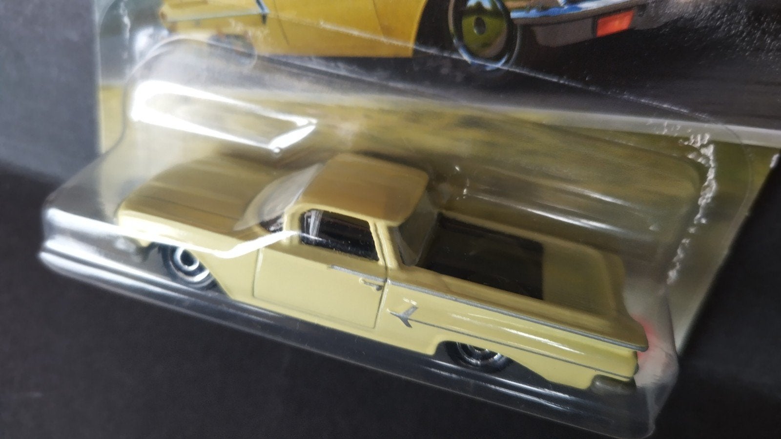 Chevrolet El Camino cream 1:64 Matchbox Pol, Auto, Verzenden, Nieuw, M