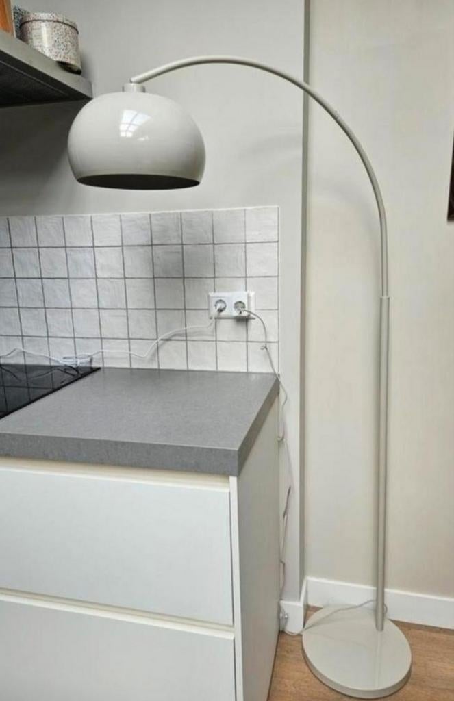 Kwantum vloerlamp Thami beige, Ophalen