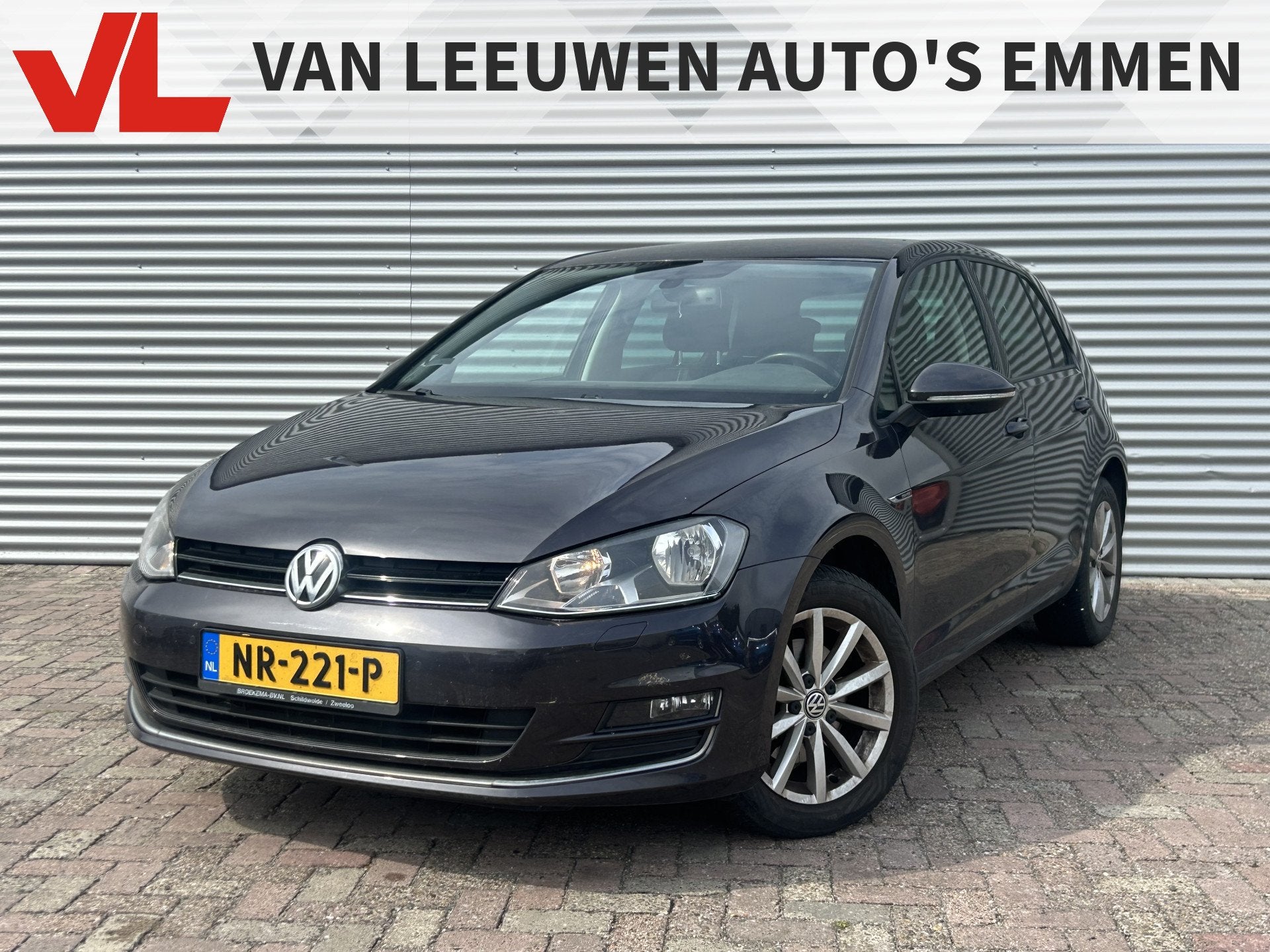 Volkswagen Golf 1.6 TDI Connected Series | Nieuw Binnen | Na, Auto's, Volkswagen, Voorwielaandrijving, Stof, Gebruikt, 4 cilinders