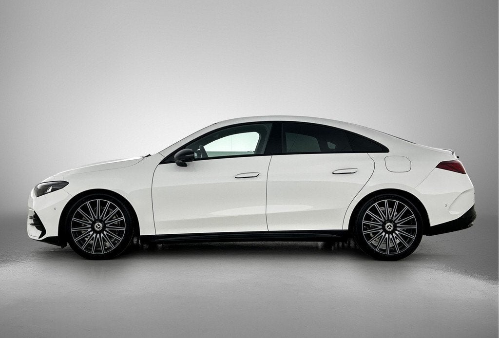 Mercedes-Benz CLA-Klasse 200 Business Solution AMG | AMG Lin, CLA, Zwart, 4 cilinders, 1586 kg