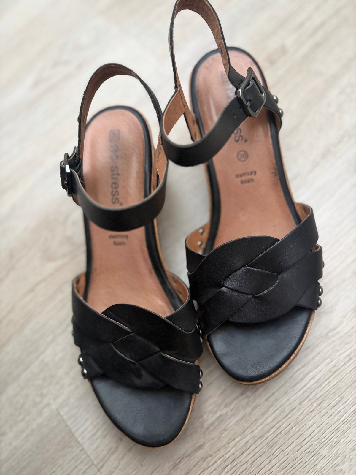 Zwarte No Stress sandalen met hak - Maat 39, Verzenden, Zo goed als nieuw, Zwart, Sandalen of Muiltjes