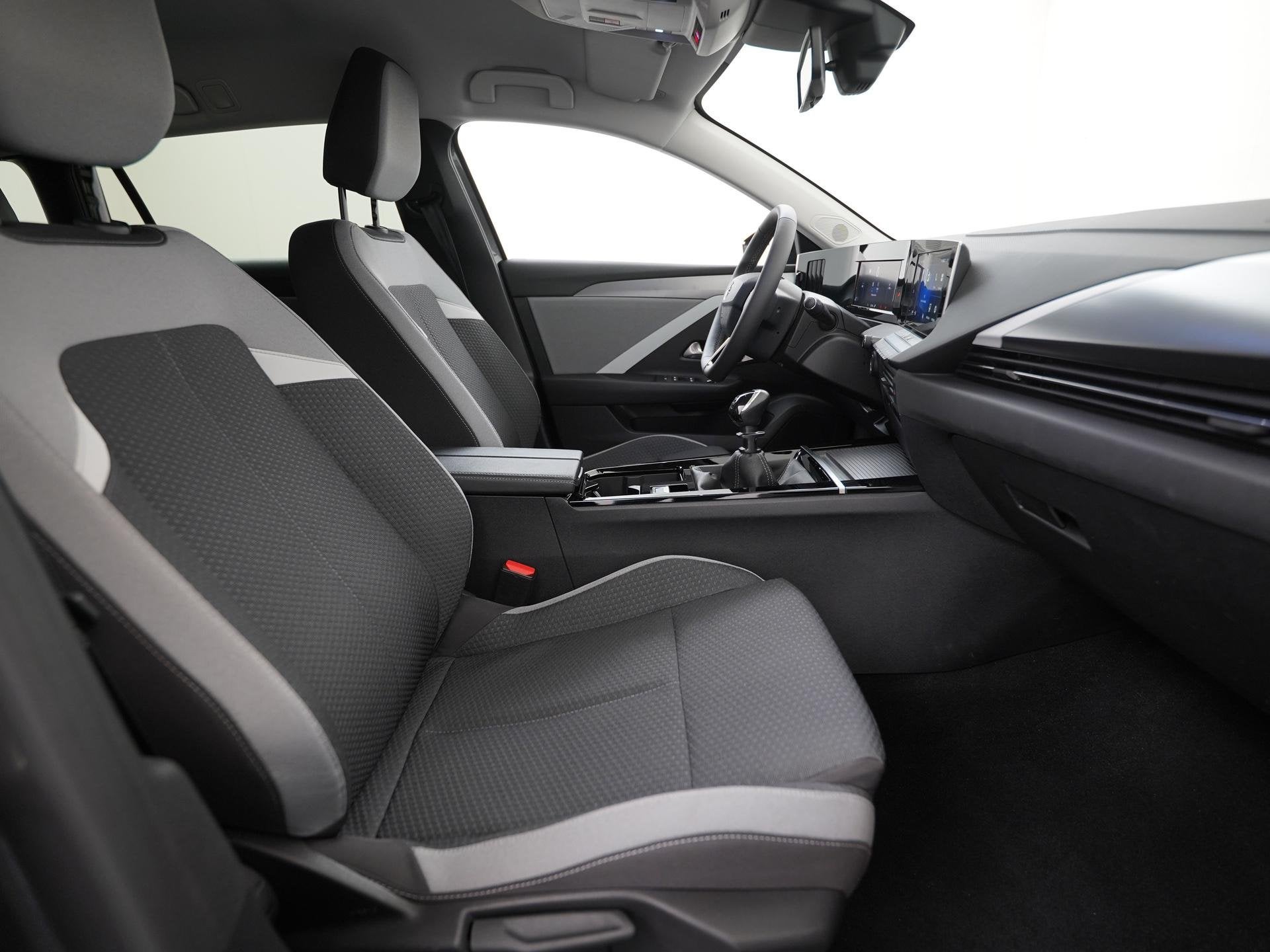Opel Astra Sports Tourer 1.2 Turbo Business Edition | Camera, Auto's, Voorwielaandrijving, 12 maanden, Stof, 1199 cc