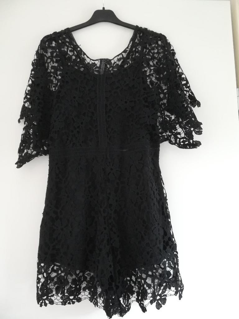 Zwarte kanten jumpsuit van Doutzen's stories by Hunkemöller, Zwart, Maat 42/44 (L), Ophalen of Verzenden, Zo goed als nieuw