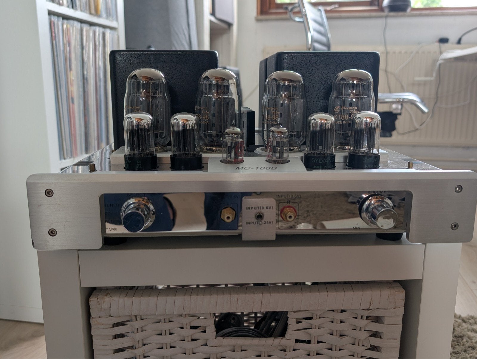 Yaqin MC-100B buizenversterker - KT88 met defect, Ophalen, Versterker