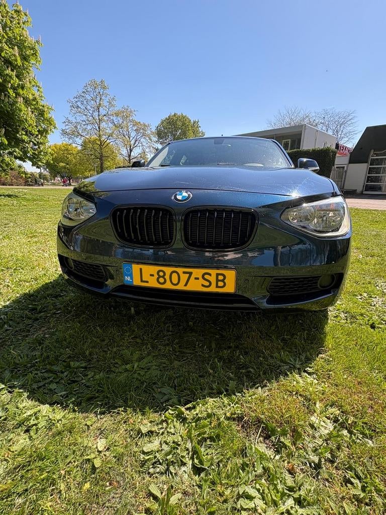 BMW 1-Serie 116I 100KW 5DR 2012 Blauw, Auto's, 1-Serie, 4 cilinders, Blauw, 1200 kg