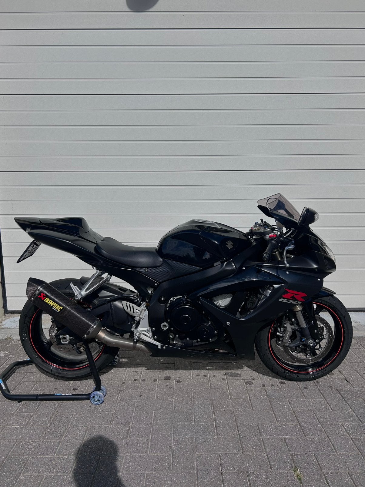 Suzuki GSX-R 600 Akrapovic, Motoren, Motoren | Suzuki, Sportuitlaat, Occasion, 4 cilinders, Motorrijbewijs A
