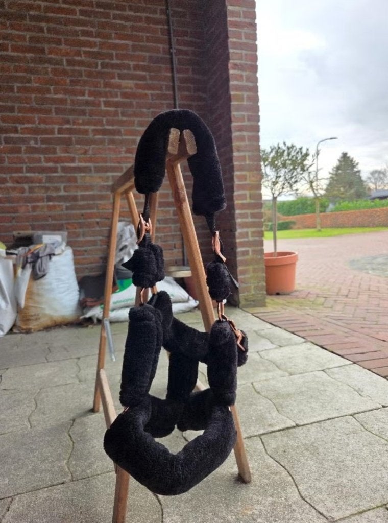 Halster Horsegear fluffy zwart - cob, Dieren en Toebehoren, Overige disciplines, Ophalen of Verzenden, Halster, Cob
