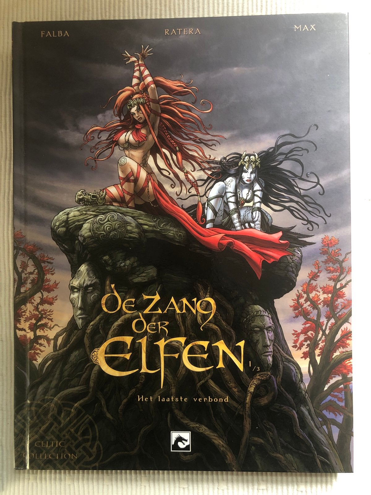 De Zang der Elfen 1/3 - Het Laatste Verbond (Hardcover), Ophalen of Verzenden, Zo goed als nieuw