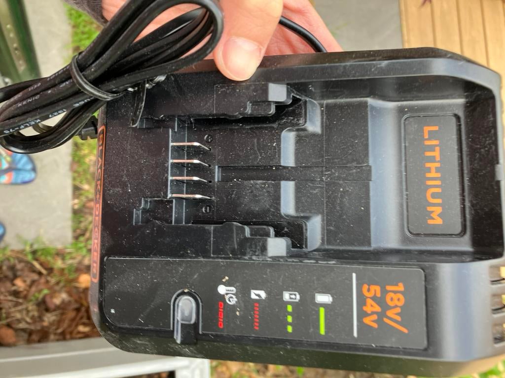 BLACK+DECKER acculader dualvolt: 18V + 54V, Ophalen of Verzenden, Nieuw