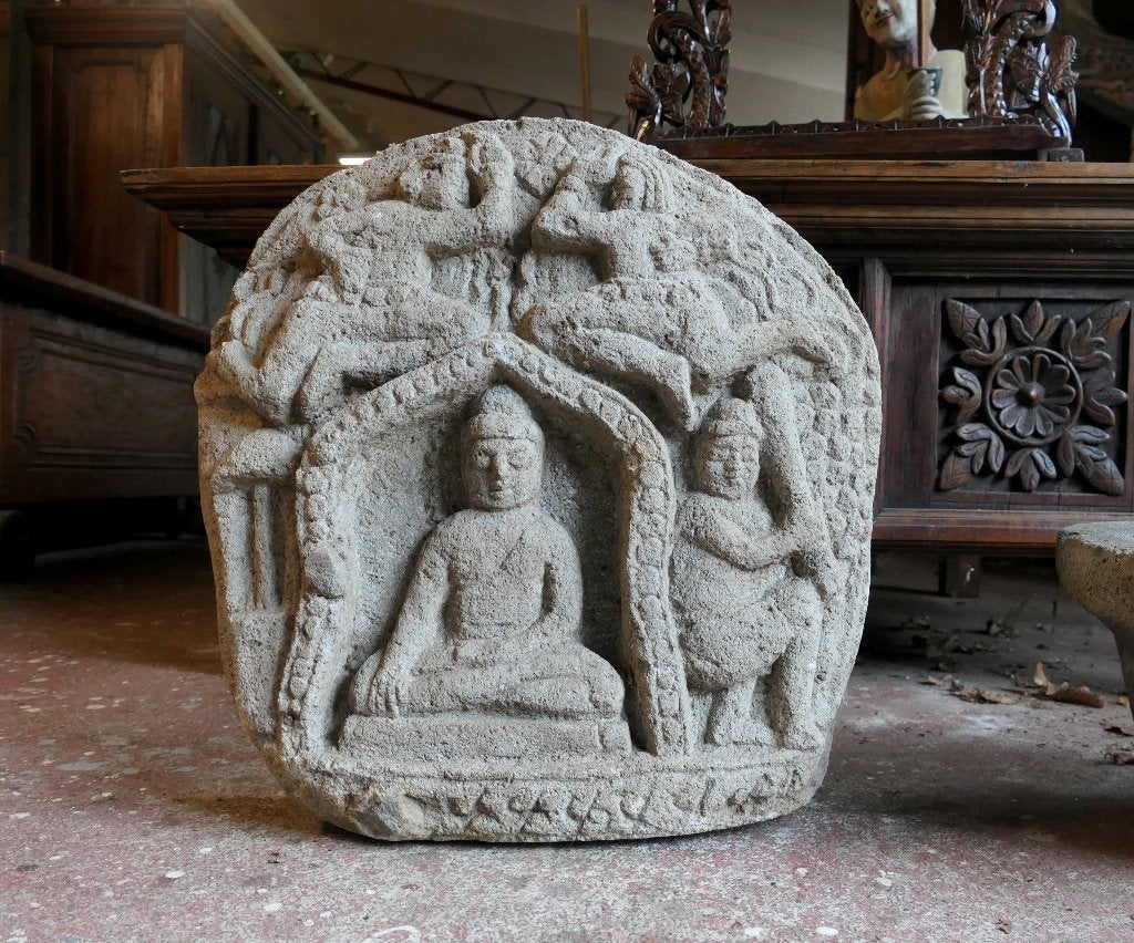 Grote stenen Buddha SB3 oud Lavasteen Boeddha beeld kunst, Handgemaakt, Zandstraat 1c, Ophalen of Verzenden, Info@devriesantiek.nl