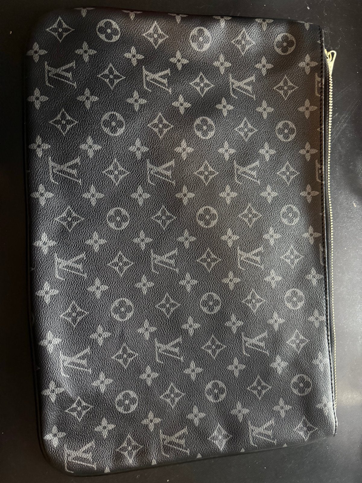 Luxe leren Laptophoes met LV Monogram Patroon, Computers en Software, Laptophoezen, Verzenden, 15 inch, Zo goed als nieuw